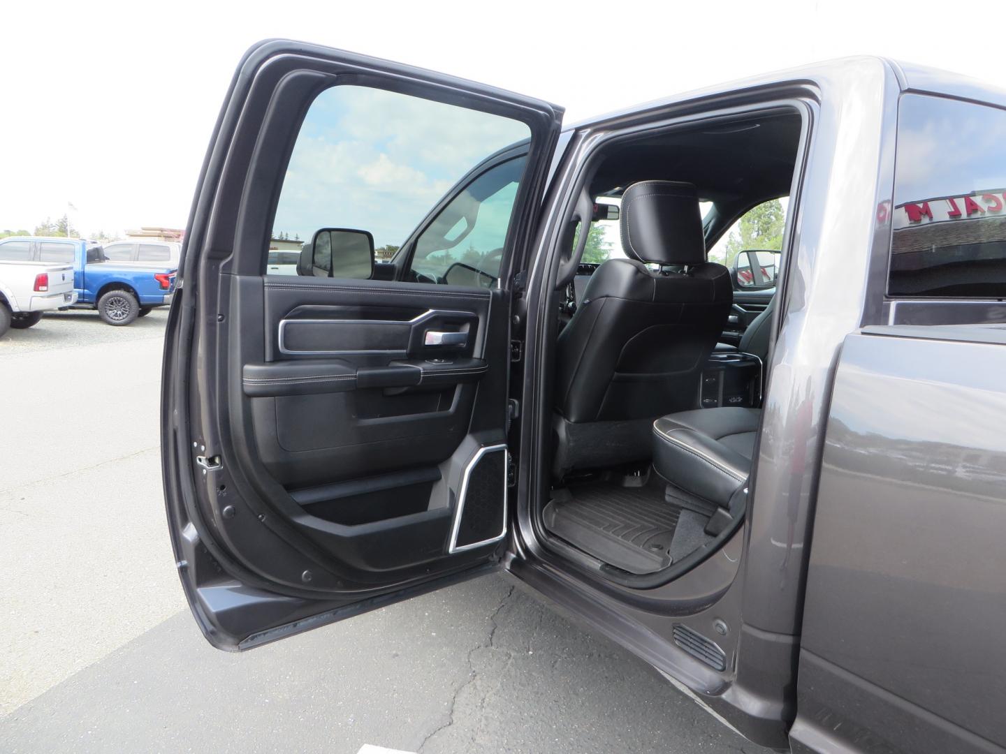 2022 CHARCOAL /BLACK RAM 2500 Laramie Crew Cab SWB 4WD (3C6UR5FL8NG) with an 6.7L V8 OHV 16V DIESEL engine, automatic transmission, located at 2630 Grass Valley Highway, Auburn, CA, 95603, (530) 508-5100, 38.937893, -121.095482 - Features a Carli Pintop suspension system with King Shocks, 20" Weld Racing wheels, 35" Cooper STT Pro tires, and Weathertech floor liners. - Photo#38